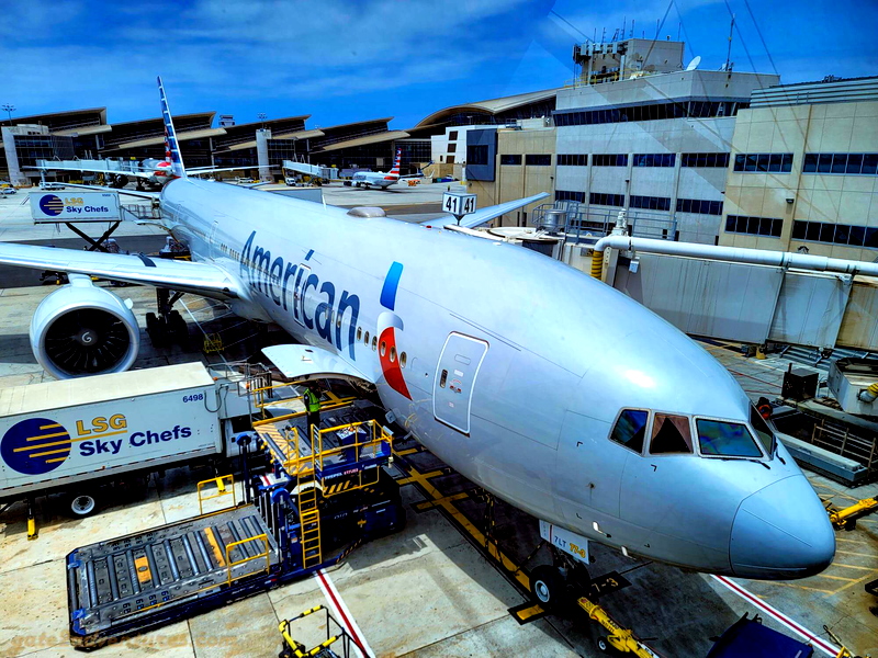 Liveries Requests - American Airlines 777-300ER livery - Flightsim.to