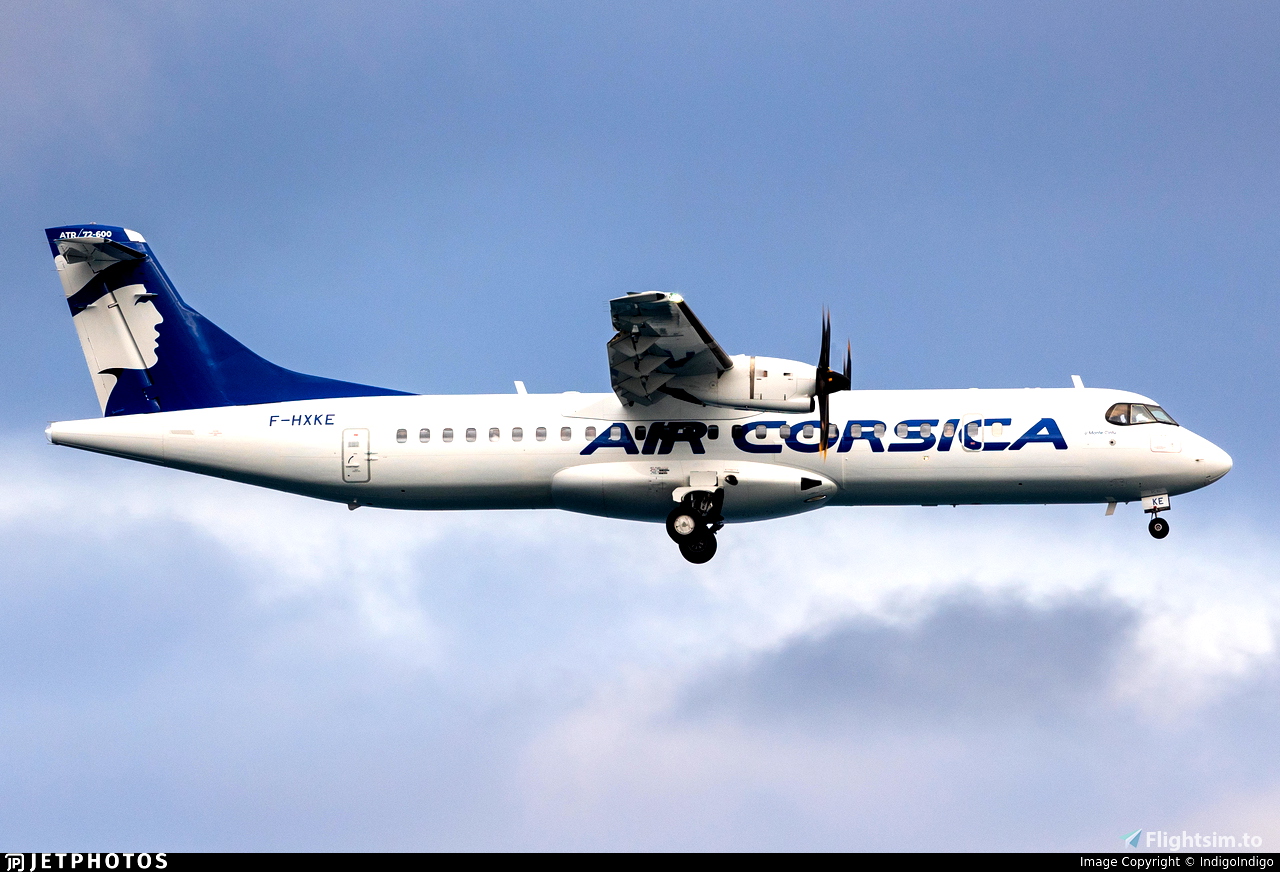 Berlin Korsika Flug