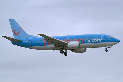 CSS 737-300 Thomsonfly G-THOL