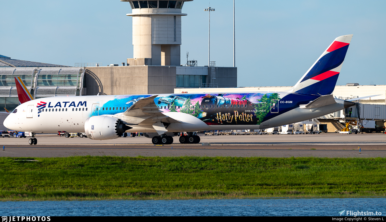 B789 LATAM Harry Potter