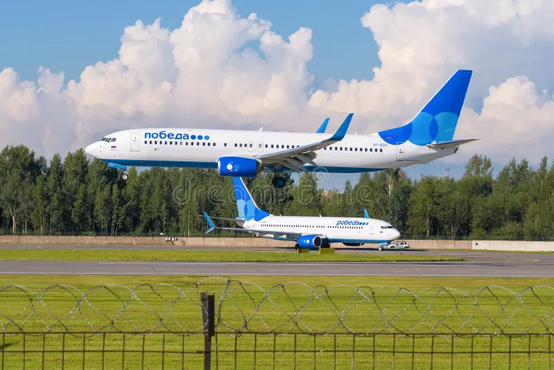 Boieng 737 MAX 8 Pobeda RA-73229 Not PMDG verison