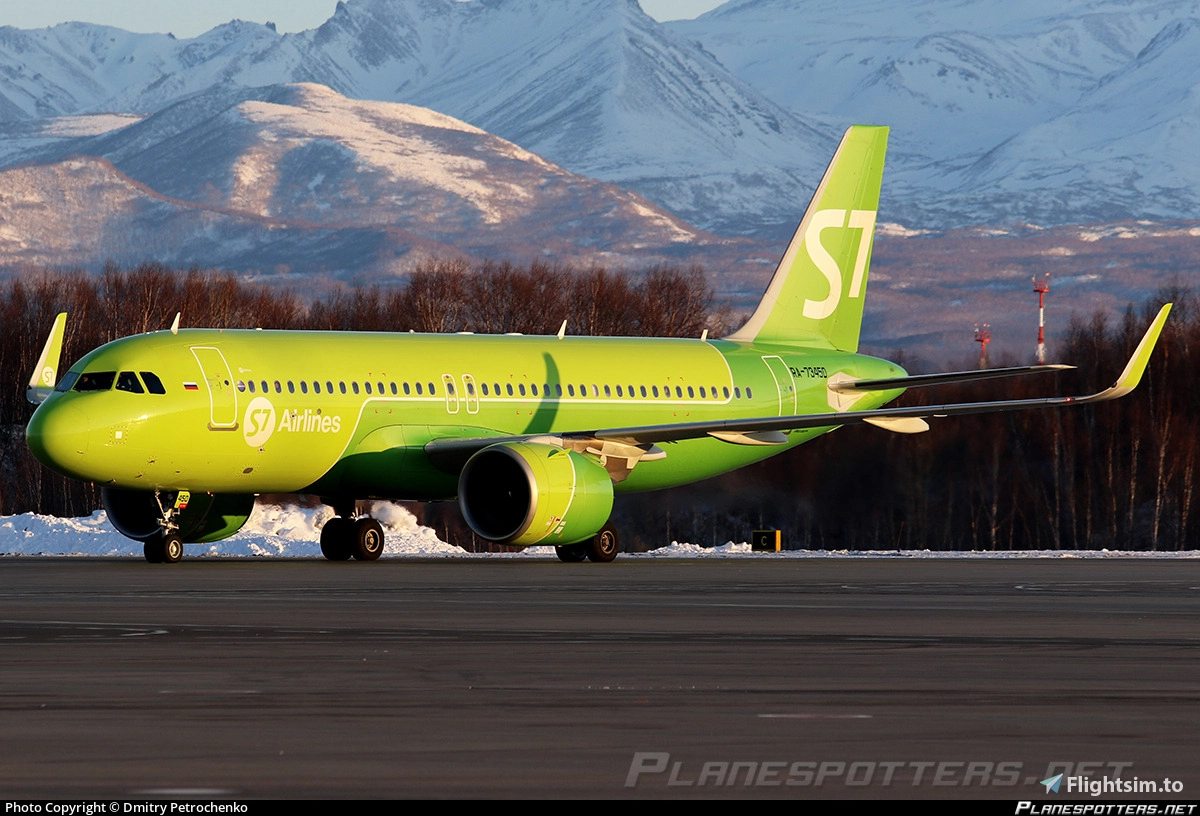 S7 Airlines Airbus A320neo RA-73450