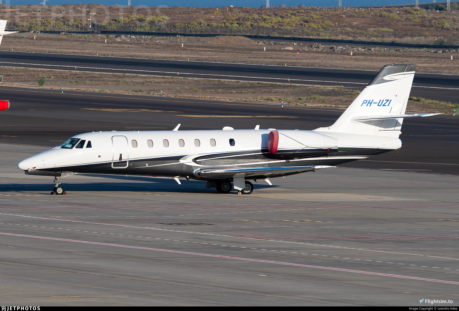 PH-UZI Cessna Sovereign / ASL