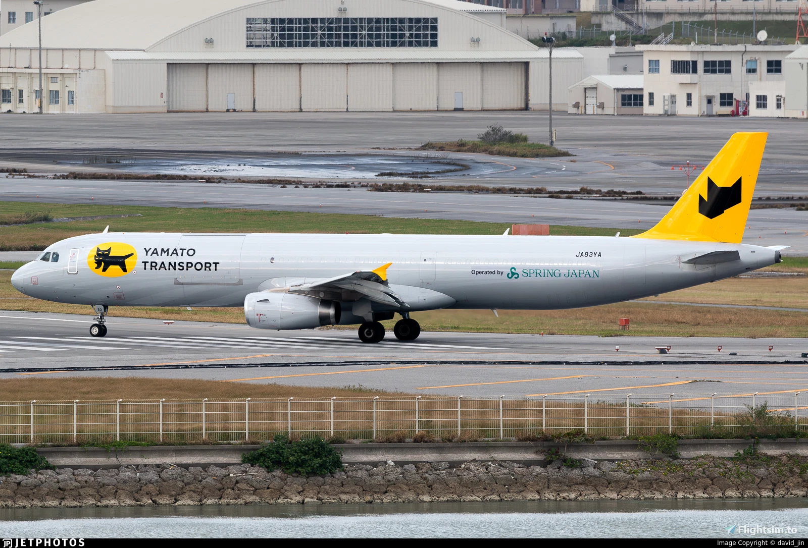 Fenix A321 - JA83YA - Yamato Transport 