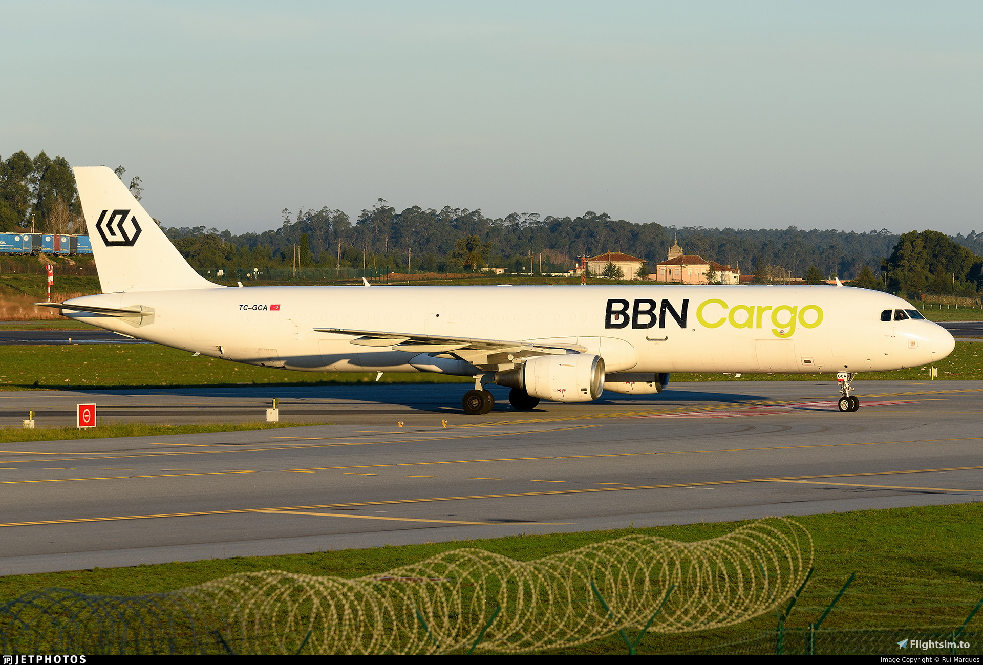 Fenix A321 BBN Airlines TC-GCA